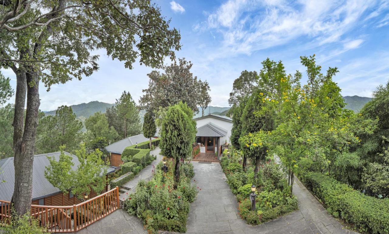 Club Mahindra Binsar Villa Almora Dış mekan fotoğraf